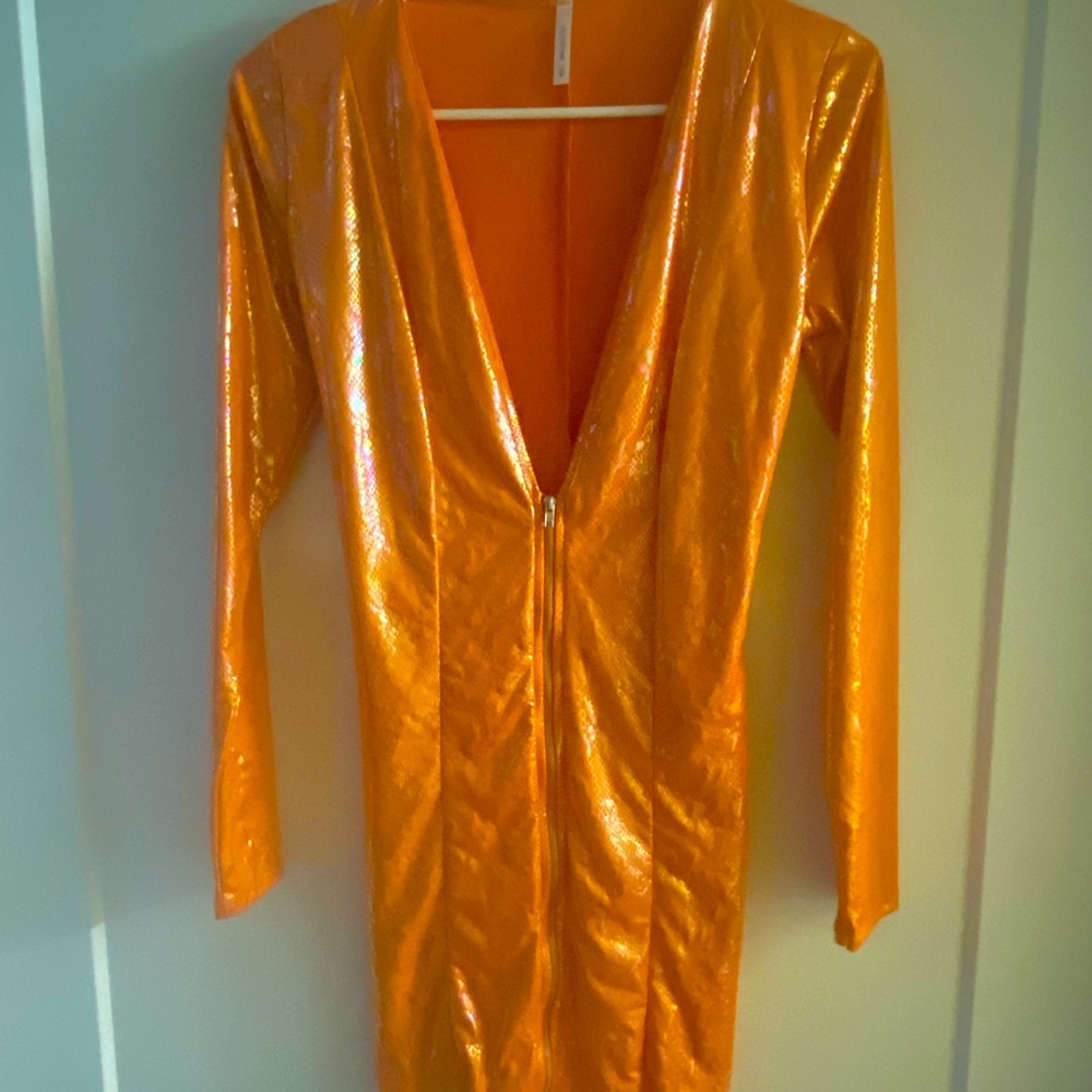 Cotton silk dress, zip up in front long sleeve dress